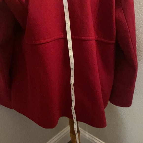 Jacket - Picture 9 of 11